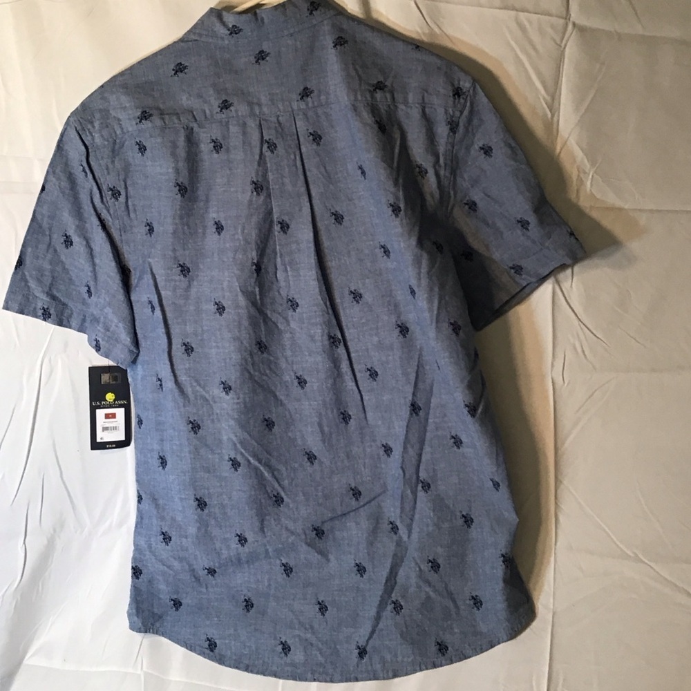 Chaps Denim Blue Casual Button Down Shirt - Picture 2 of 3
